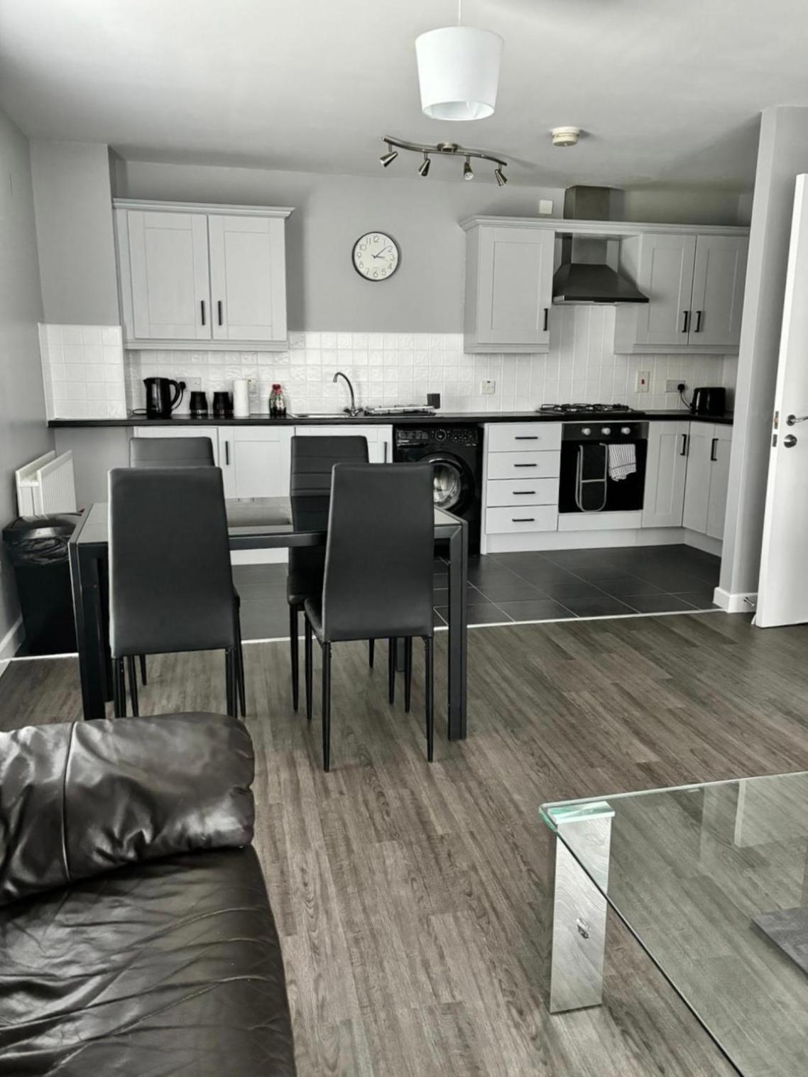 2 Bedroom Ground Floor Apartment بلفاست المظهر الخارجي الصورة