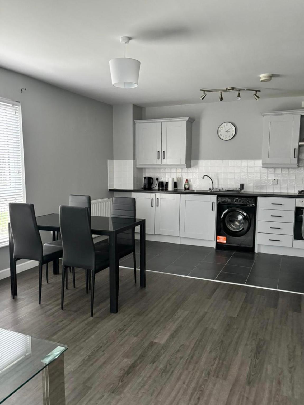 2 Bedroom Ground Floor Apartment بلفاست المظهر الخارجي الصورة