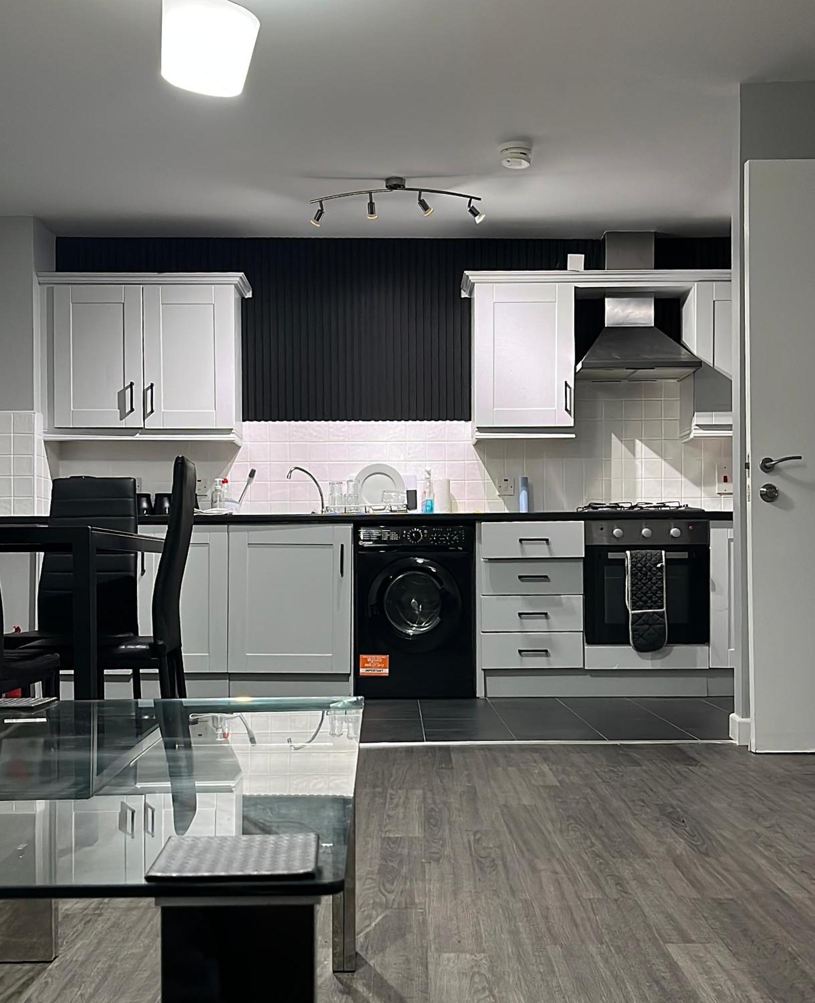2 Bedroom Ground Floor Apartment بلفاست المظهر الخارجي الصورة